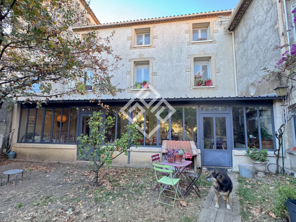 Maison de caractère, dans un cadre exceptionnel.