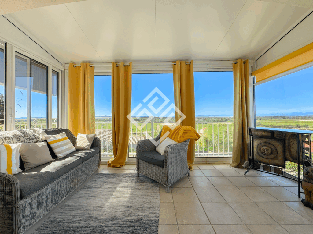 Villa avec une vue panoramique exceptionnelle