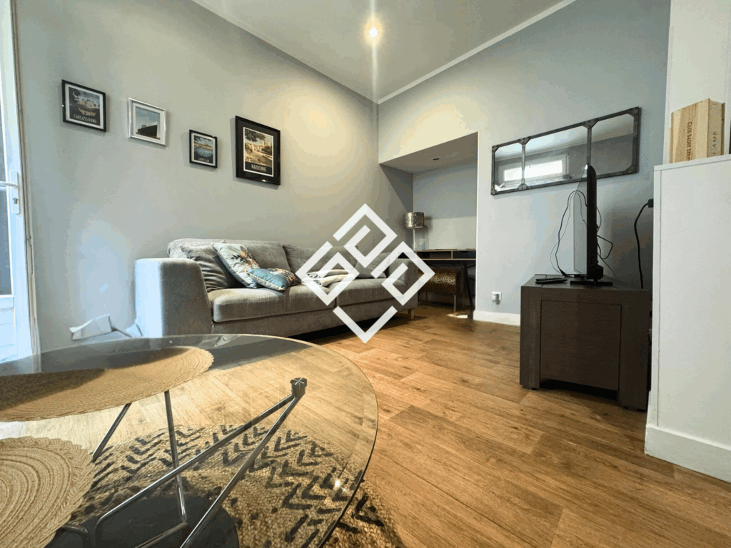 Narbonne centre   T2 avec terrasse, idéal pied-à-terre ou lo