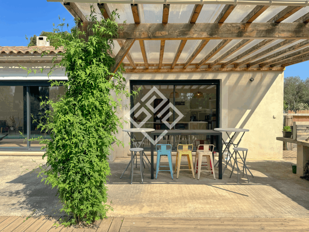 Villa de plain-pied de 160 m2 sur une parcelle constructible