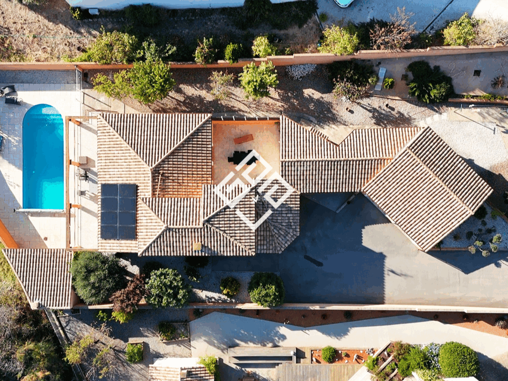 Villa contemporaine avec piscine à Narbonne