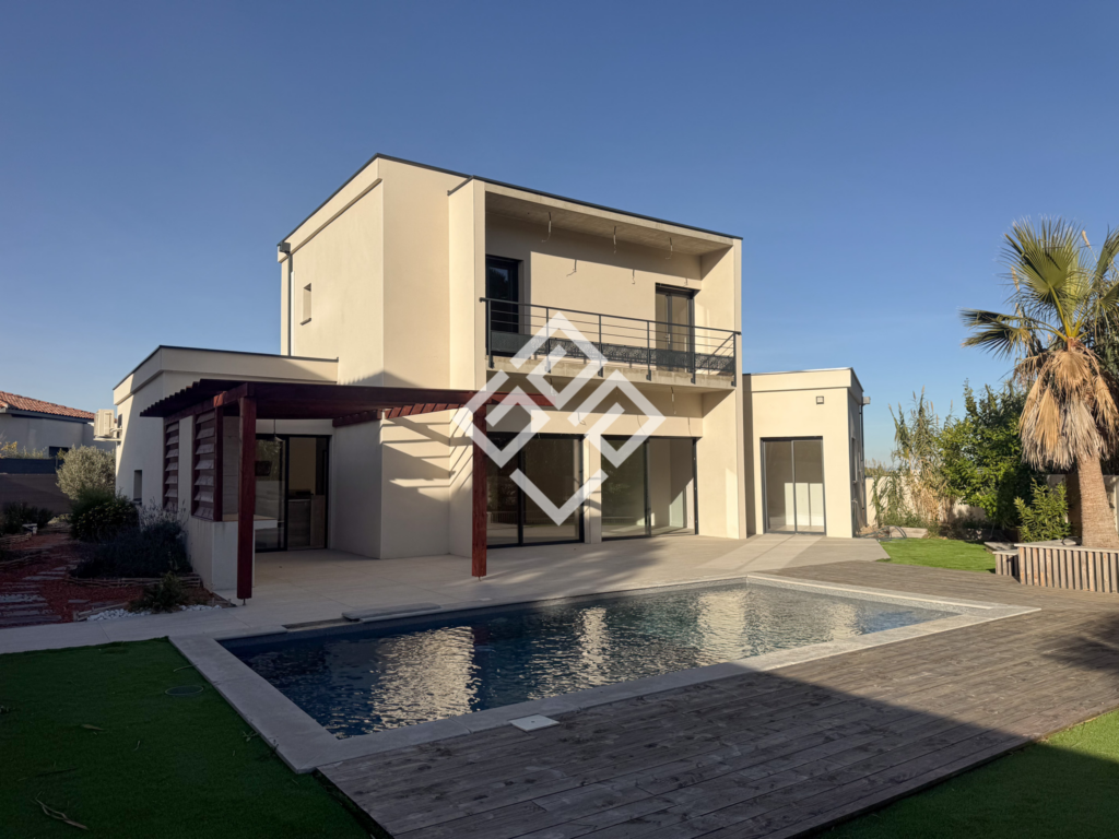 Superbe Villa Neuve dans Quartier Recherché à Narbonne