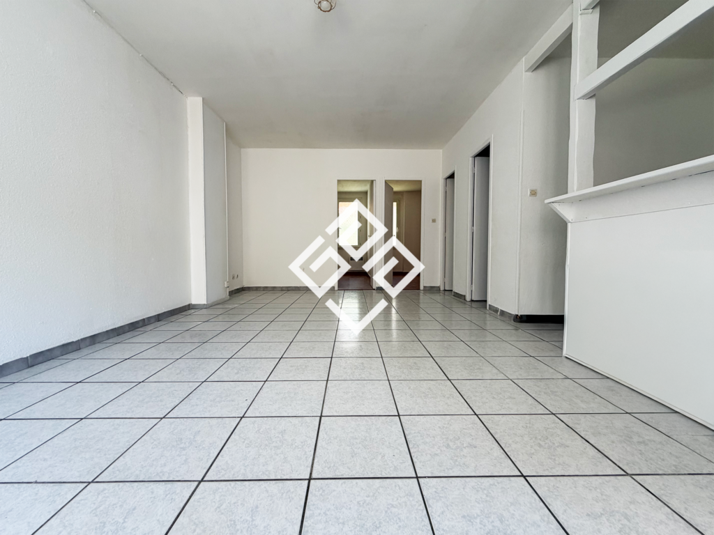 Appartement 3 pièces proche de la gare.