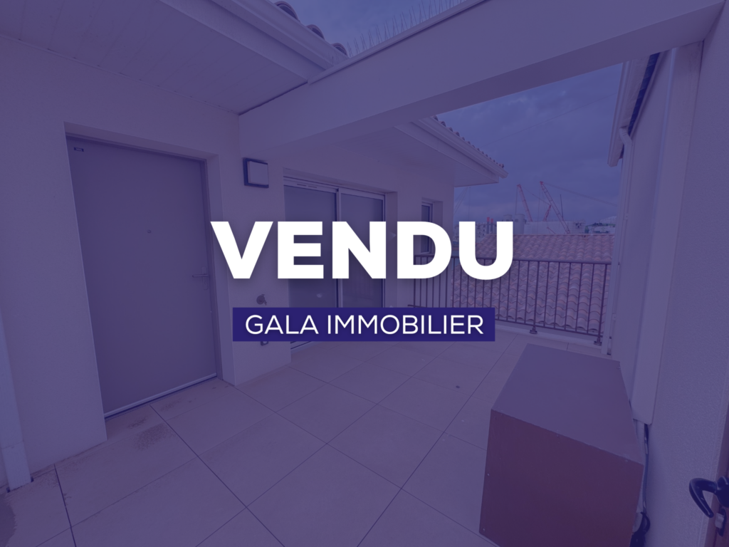 Appartement T2 avec terrasse en bord de mer.