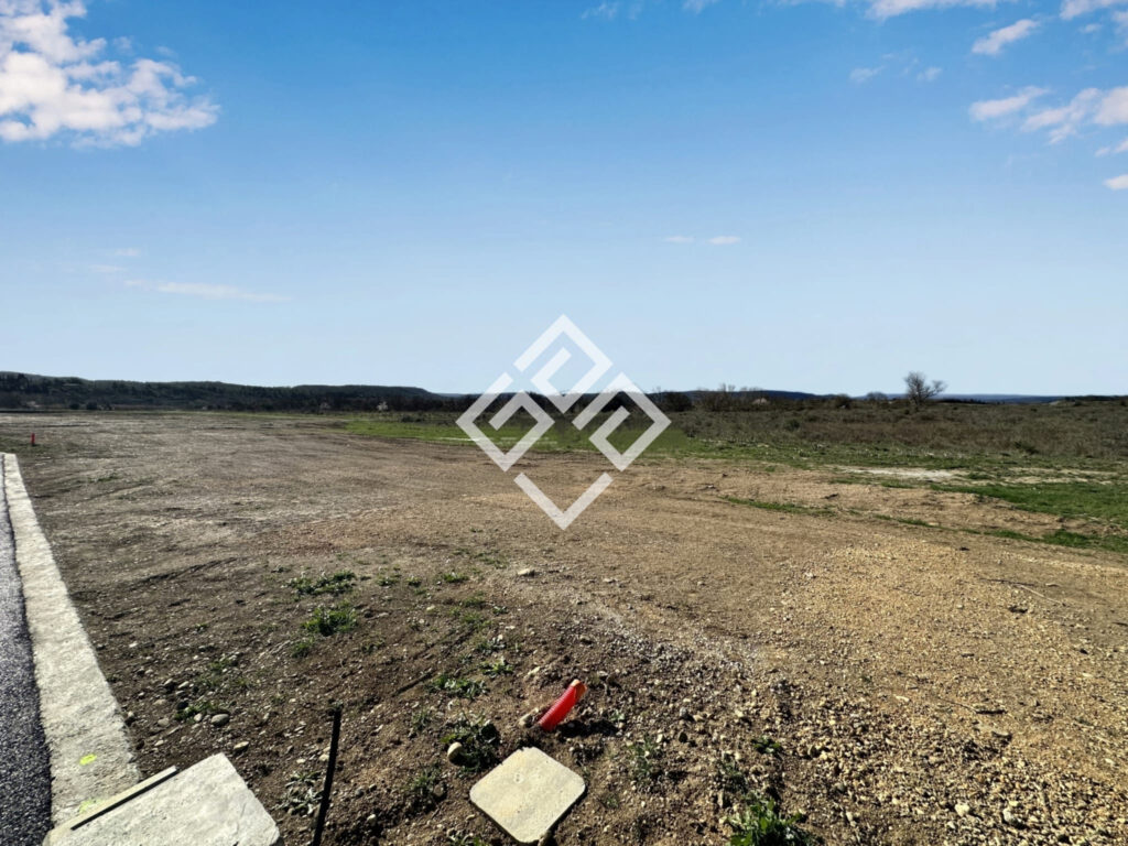 Terrain Constructible viabilisé dans les Corbières