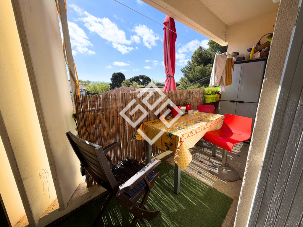 Appartement T4 avec balcon et box