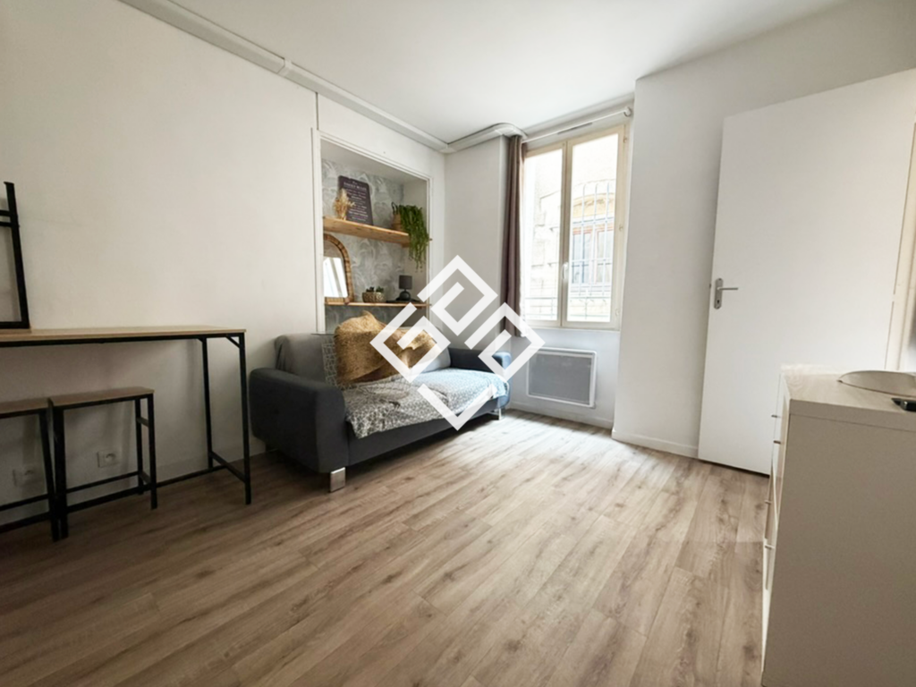 Immeuble de rapport de 5 lots au coeur de Narbonne