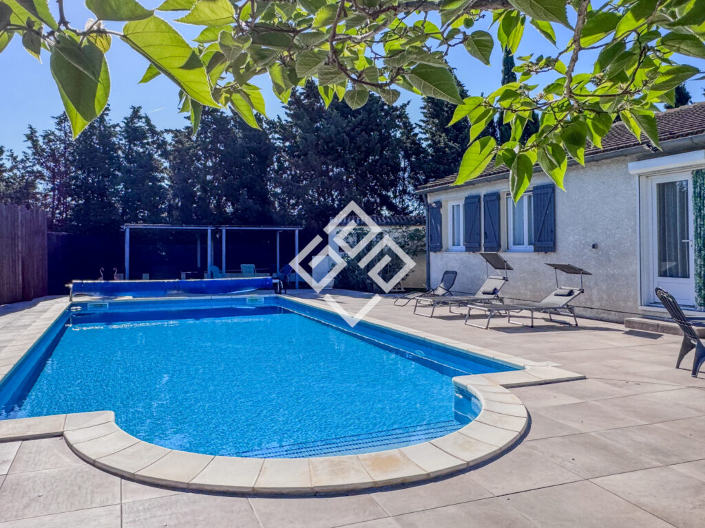 ADELINE – Maison familiale avec piscine
