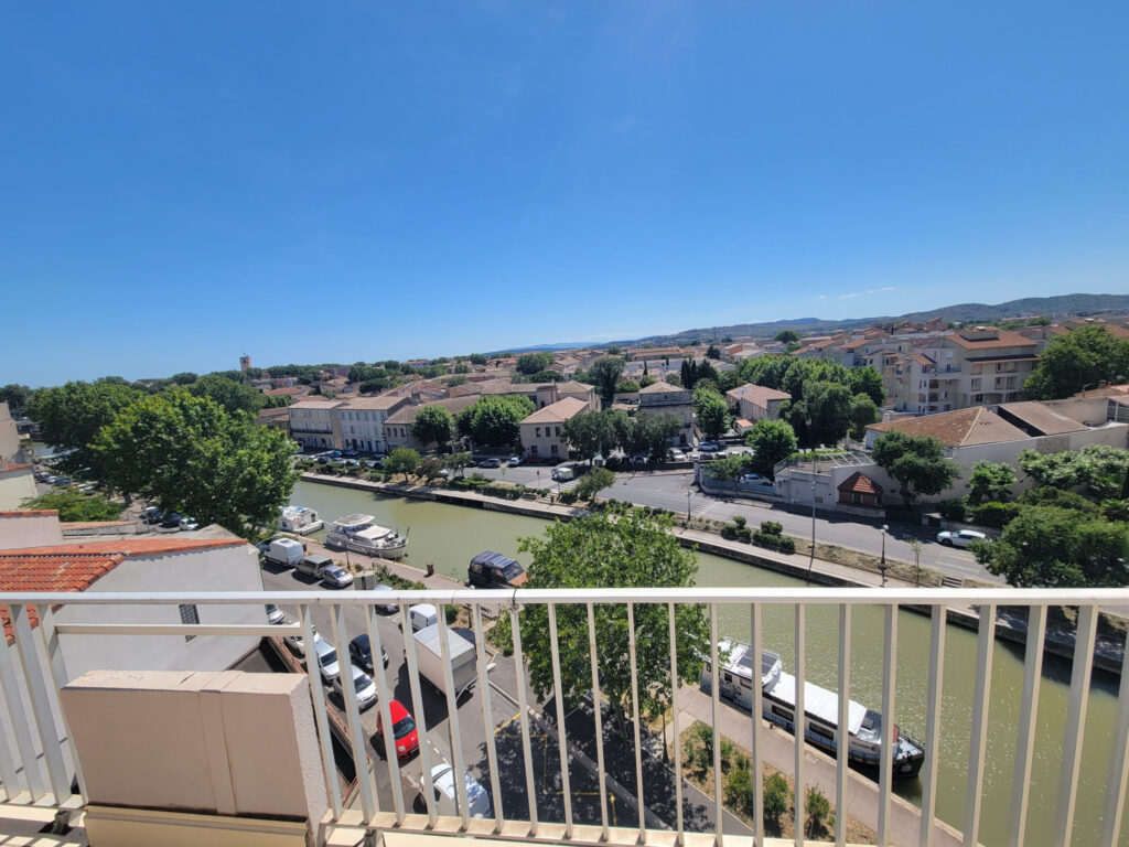 Magnifique T2 avec terrasse panoramique sur Narbonne