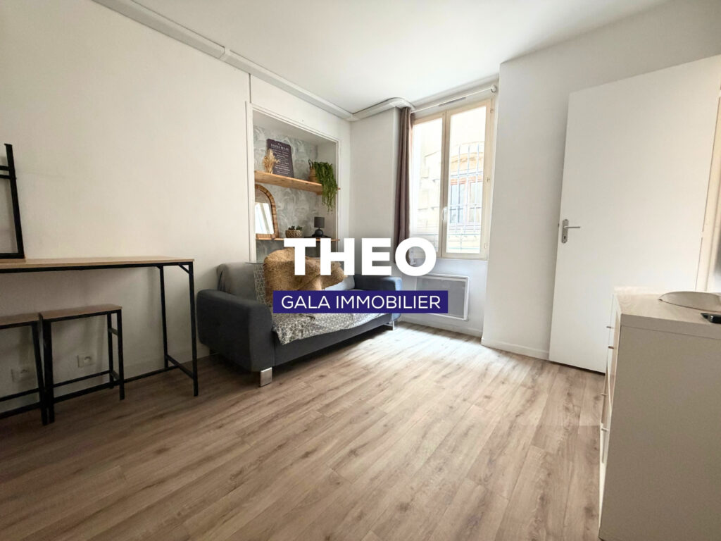 Immeuble de rapport de 5 lots au coeur de Narbonne